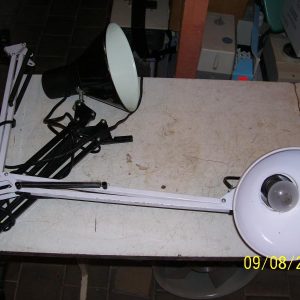 Lampy stolné pružinové