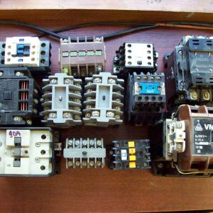 Stykače s cievkou 48V AC (striedavý) 4-80A (1,5-30kW) pri 380V