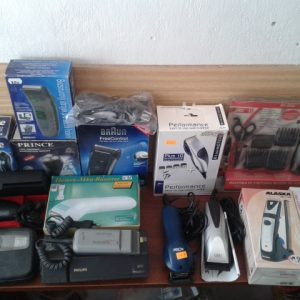 Strojčeky holiace a strihacie (elektrické):