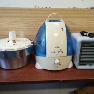 Zvlhčovače  -Klad Z29847 18W 220V AL nádoba 10€ -Solac MR 3,5l H200 220V 45W 8€ -Rovlis 17013-G 5V DC 3 stupne výkonu, filter 12€